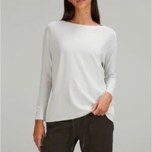 Lululemon medium Women's White Long Sleeve Top